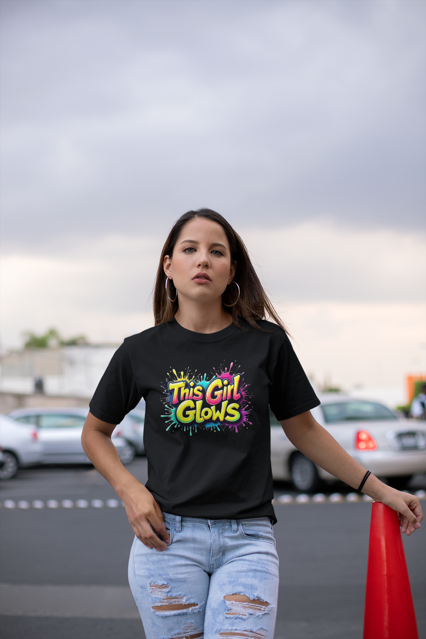 This Girl Glows Short-Sleeve Unisex T-Shirt - souverista