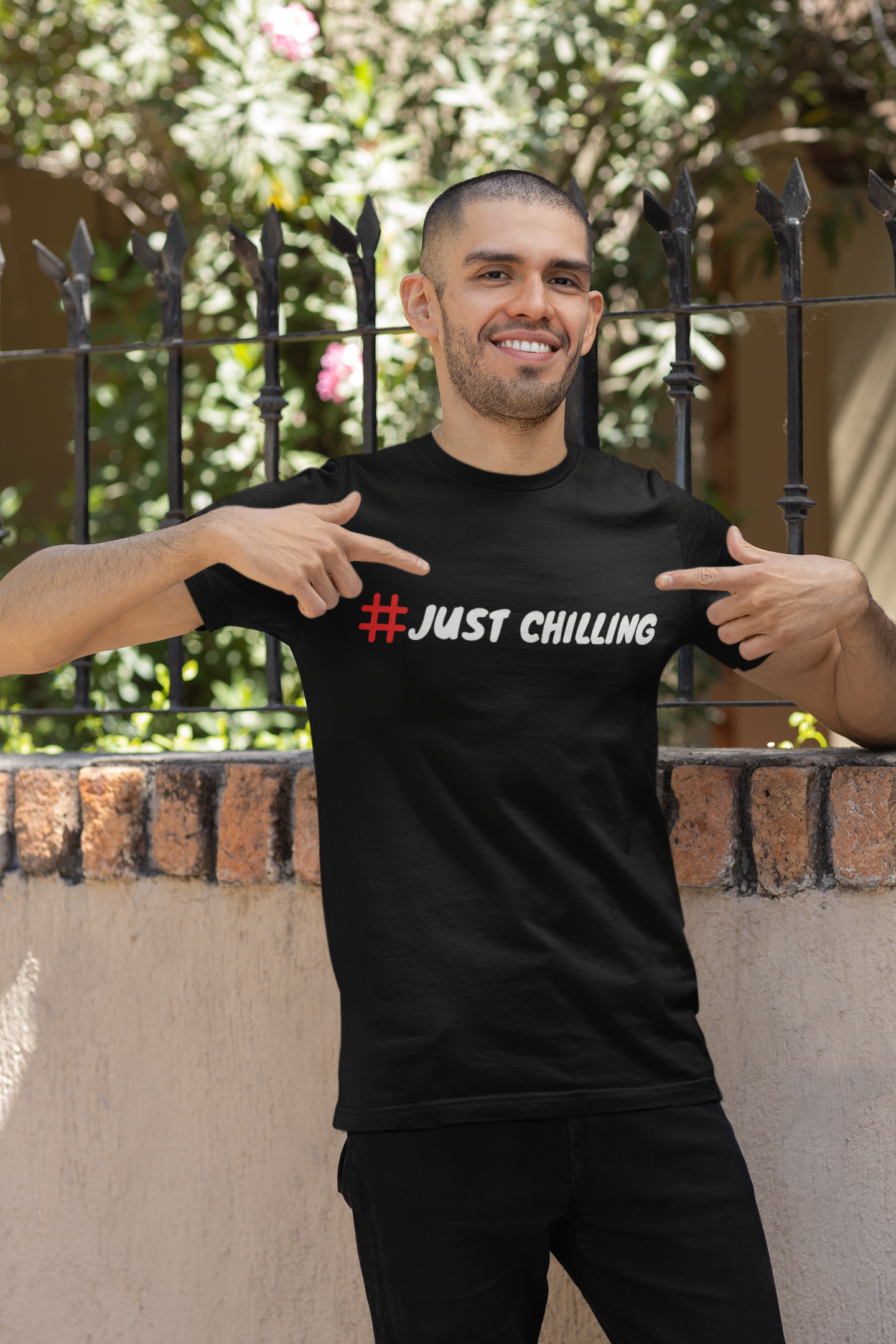 Just chilling Unisex-T-Shirt
