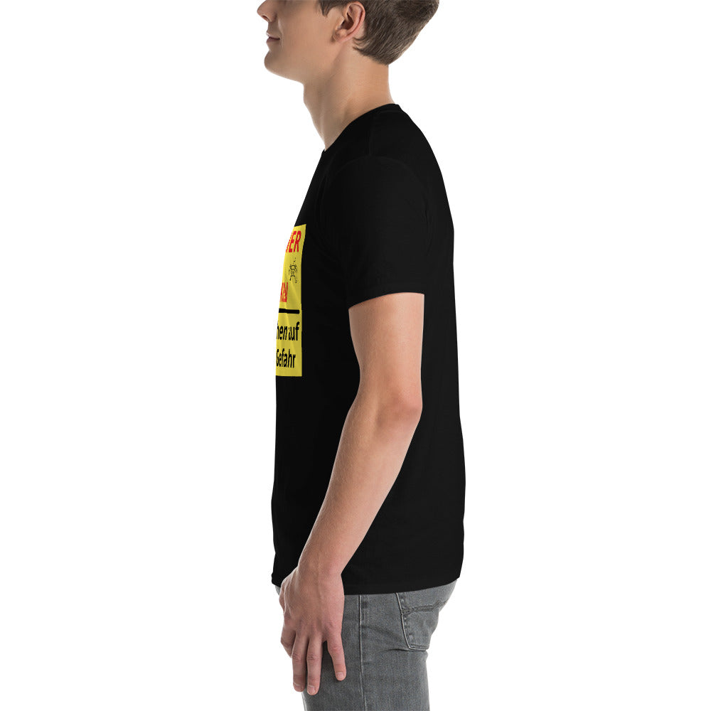 Pro Gamer am Zocken Kurzärmeliges Unisex-T-Shirt - souverista