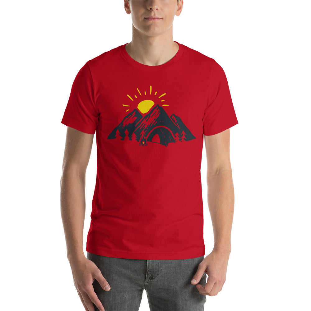 Sonnenaufgang in den Bergen Unisex-T-Shirt - souverista