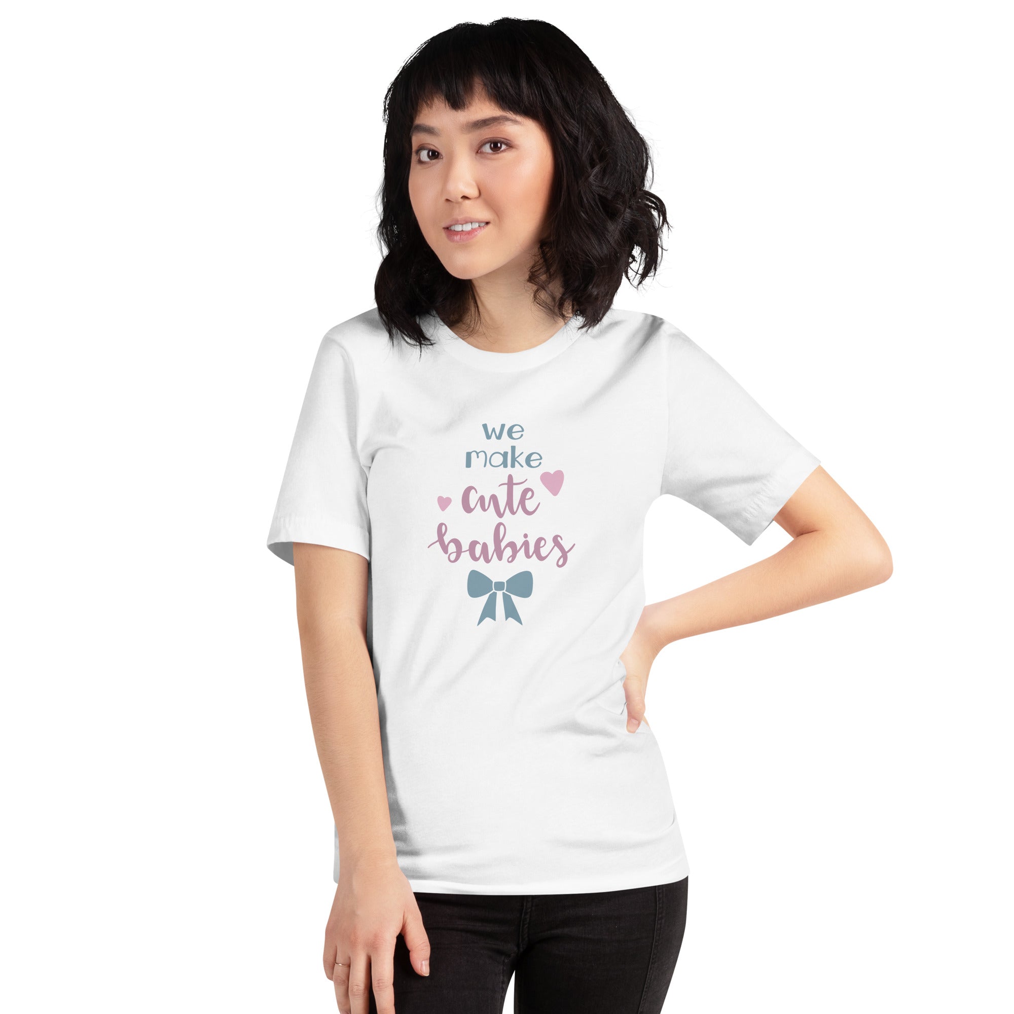 We make cute babys Unisex-T-Shirt - souverista